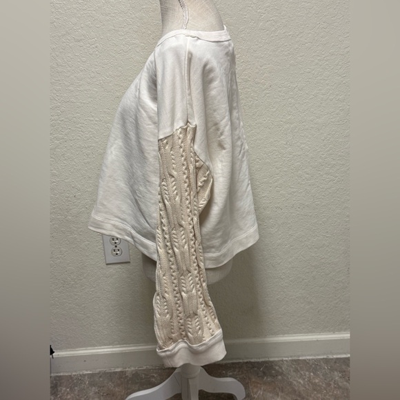 NWT PILCRO Ivory Sweater Sleeve Top Size Small - Picture 6 of 16